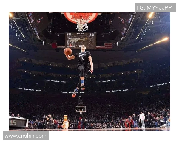 魔术与蓝网精彩对决视频回顾全场精彩瞬间与战术分析